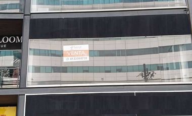 LOCAL EN VENTA PRIMER NIVEL PLAZA ELYSIUM