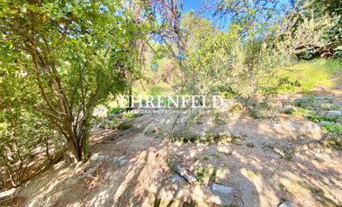 Alvaro Casanova, La Reina, Santiago. Casa habitacional y comercial.