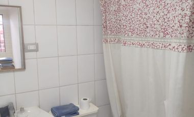 ARRIENDO CASA CENTRO DE MELIPILLA 2D ESTAC