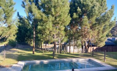 BARRIO DEPORTIVA 1 COSTA ESMERALDA ( Permuta)