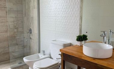 BARRIO DEPORTIVA 1 COSTA ESMERALDA ( Permuta)