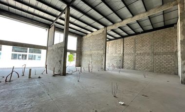 LOCALES COMERCIALES EN RENTA PARA SHOWROOM EN CENTRO SUR,  QUERÉTARO