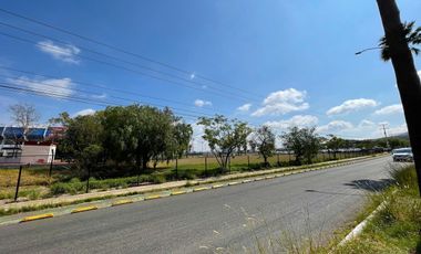 LOCAL EN RENTA EN PRIMER NIVEL EN LA ZONA DE CENTRO SUR, QUERÉTARO.