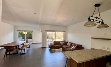 Casa en Renta amueblada Altozano