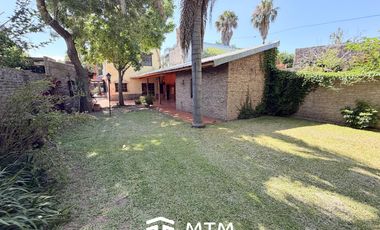 Casa en Venta Granadero Baigorria.