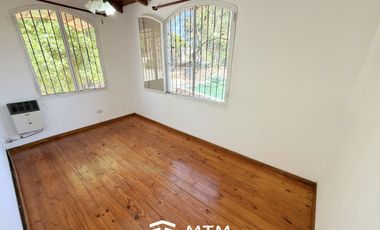 Casa en Venta Granadero Baigorria.