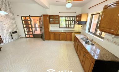 Casa en Venta Granadero Baigorria.