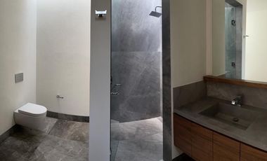 Venta de casa nueva Interlomas