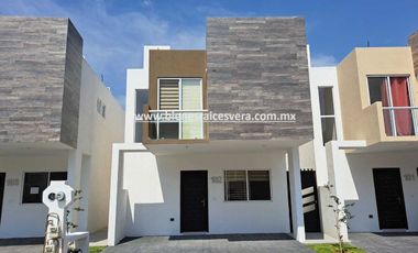 CASA EN RENTA EN SAN JUAN DEL RIO EN PEDREGAL DEL RIO LESLIE