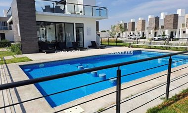 CASA EN RENTA EN SAN JUAN DEL RIO EN PEDREGAL DEL RIO LESLIE