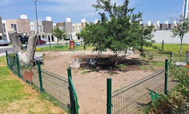 CASA EN RENTA EN SAN JUAN DEL RIO EN PEDREGAL DEL RIO LESLIE