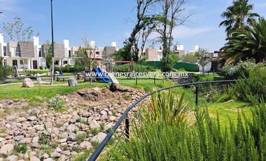 CASA EN RENTA EN SAN JUAN DEL RIO EN PEDREGAL DEL RIO LESLIE