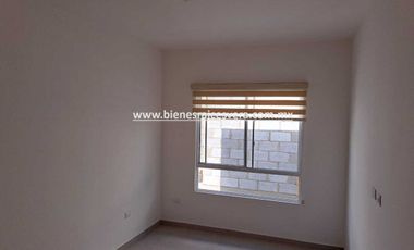 CASA EN RENTA EN SAN JUAN DEL RIO EN PEDREGAL DEL RIO LESLIE