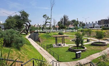 CASA EN RENTA EN SAN JUAN DEL RIO EN PEDREGAL DEL RIO LESLIE