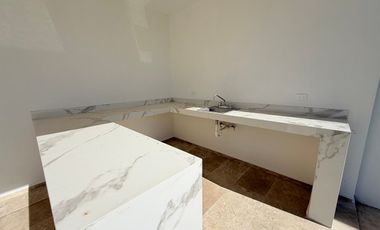 CASA EN VENTA EN MÉRIDA CON 1,043.96 M2 DE TERRENO EN DZITYÁ