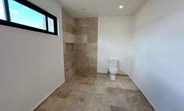 CASA EN VENTA EN MÉRIDA CON 1,043.96 M2 DE TERRENO EN DZITYÁ