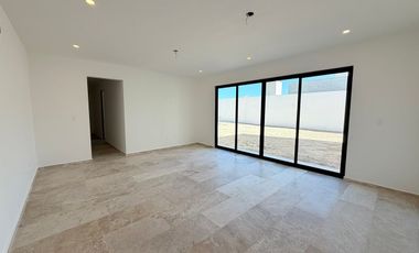 CASA EN VENTA EN MÉRIDA CON 1,043.96 M2 DE TERRENO EN DZITYÁ