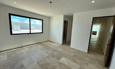 CASA EN VENTA EN MÉRIDA CON 1,043.96 M2 DE TERRENO EN DZITYÁ