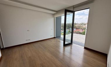 RESIDENCIA DE LUJO EN BOSQUES DEL LAGO