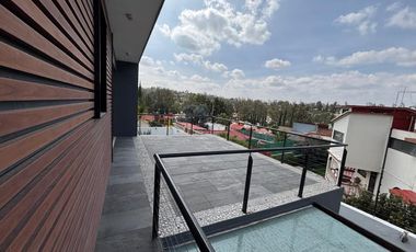 RESIDENCIA DE LUJO EN BOSQUES DEL LAGO