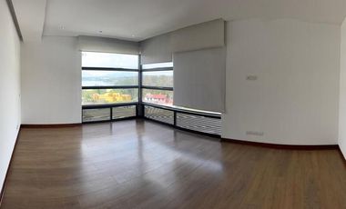 RESIDENCIA DE LUJO EN BOSQUES DEL LAGO