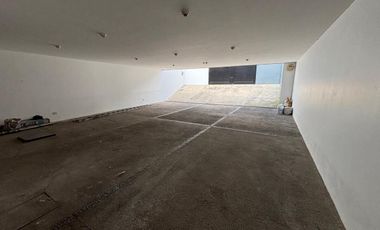 RESIDENCIA DE LUJO EN BOSQUES DEL LAGO