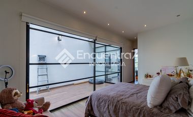 Casa en Cerrada La Cañada, dentro de Bosque Real