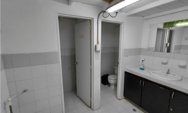 Se arrienda local comercial Las Esmeraldas Itagüí