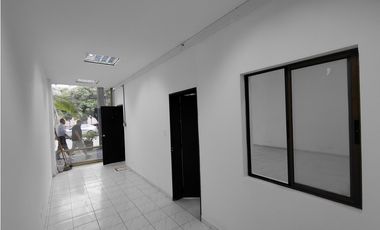 Se arrienda local comercial Las Esmeraldas Itagüí