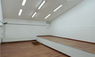 Se arrienda local comercial Las Esmeraldas Itagüí