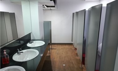 Se arrienda local comercial Las Esmeraldas Itagüí