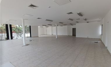 Se arrienda local comercial Las Esmeraldas Itagüí