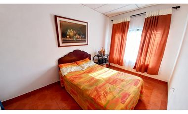 Casa de dos pisos en venta - Barrio Las Américas | Palmira, Valle