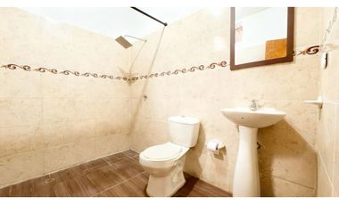 Casa de dos pisos en venta - Barrio Las Américas | Palmira, Valle