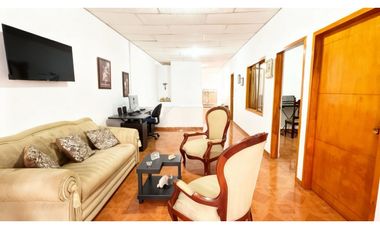 Casa de dos pisos en venta - Barrio Las Américas | Palmira, Valle