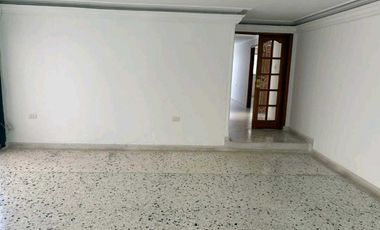 SE VENDE CASA SECTOR - RIOMAR BARRANQUILLA