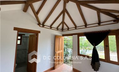 CASA CAMPESTRE EN VENTA EN VILLA DE LEYVA - BOYAC