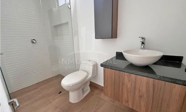 SE AQUILA HERMOSA CASA PARA ESTRENAR SECTOR CERRITOS PEREIRA