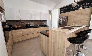 SE ALQUILA HERMOSA CASA CAMPESTRE SECTOR CERRITOS LA VIRGINIA PEREIRA