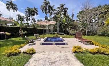 SE ALQUILA HERMOSA CASA CAMPESTRE SECTOR CERRITOS LA VIRGINIA PEREIRA