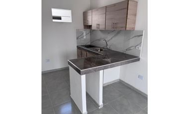 SE VENDE HERMOSA CASA EN CARTAGO
