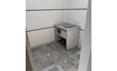 SE VENDE HERMOSA CASA EN CARTAGO