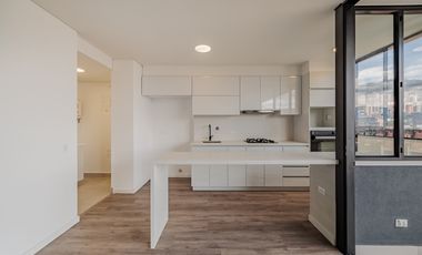 ARRIENDO APARTAMENTO EN EL POBLADO, SECTOR LALINDE (PARMA)