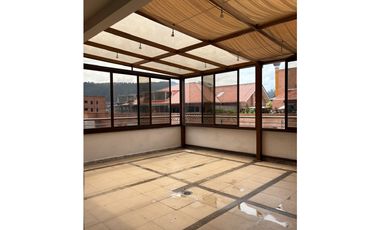 Venta Penhouse Amueblado, Sector Paucarbamba, Cuenca