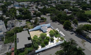 Terreno en venta, San Antonio Cinta, Mérida, Yucatán. En esquina, 1,130.50 m² (34.30m x 33.25m)