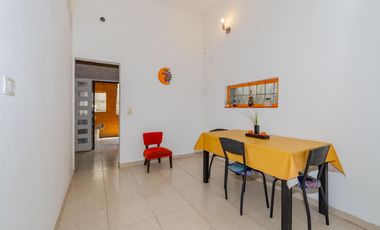 Casa de 2 ambientes con patio en Venta en Saavedra