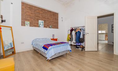 Casa de 2 ambientes con patio en Venta en Saavedra