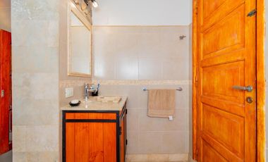 Casa de 2 ambientes con patio en Venta en Saavedra