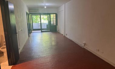 Luminoso monoambiente en Acassuso sobre Libertador