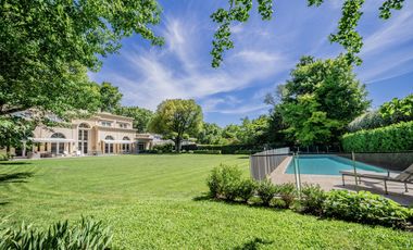 Excelente casa en la mejor zona de Las Lomas de San Isidro.